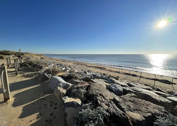 Cosy 2 Pièces à 200m De La Plage, - 4 Couchages, Parking, Tv, Wifi - Fr-1-224c-294